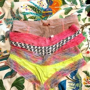 Pink Victoria’s Secret underwear bundle